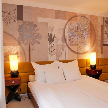 Vanilla Hotel Люблин Екстериор снимка
