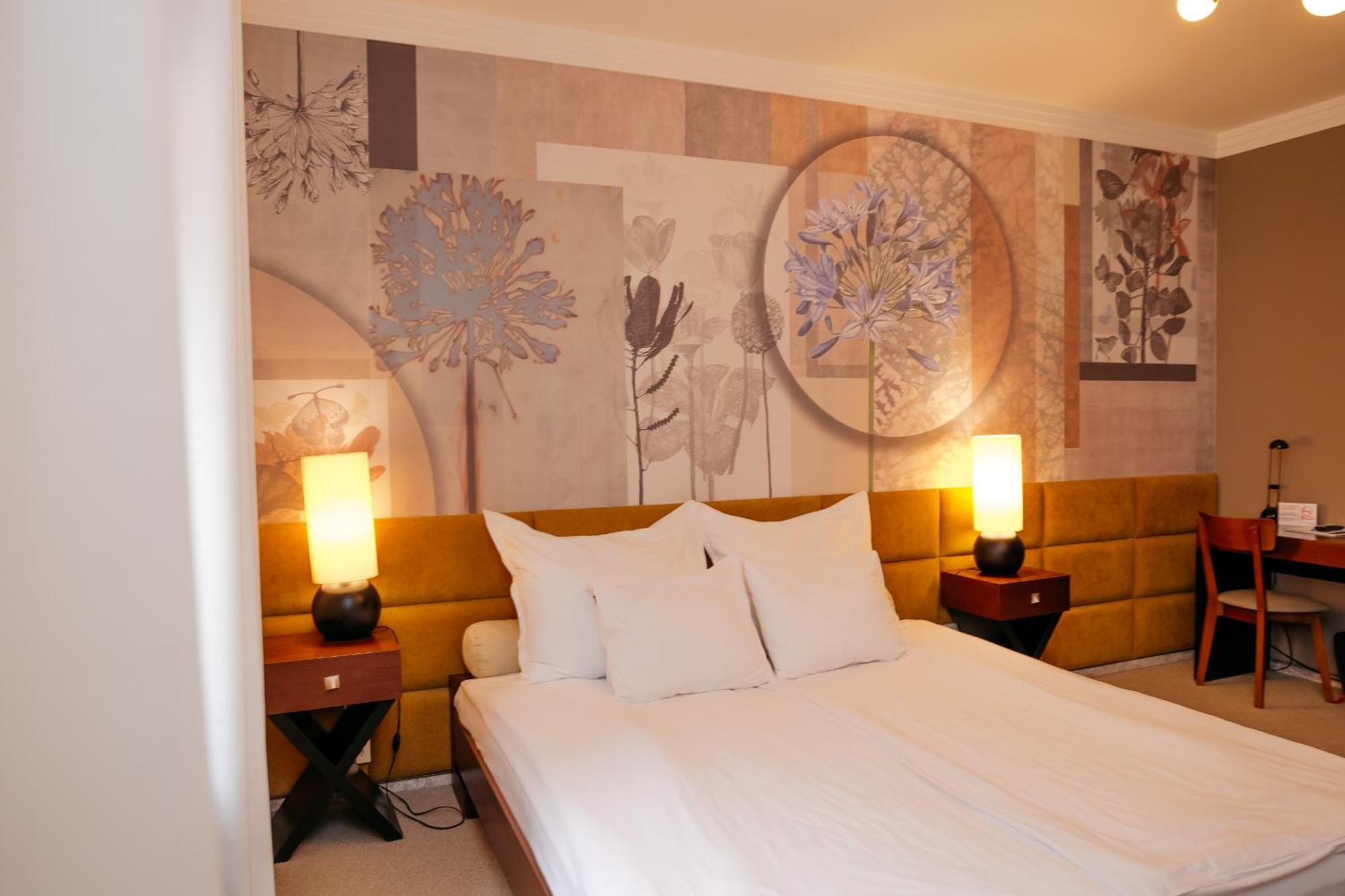 Vanilla Hotel Люблин Екстериор снимка