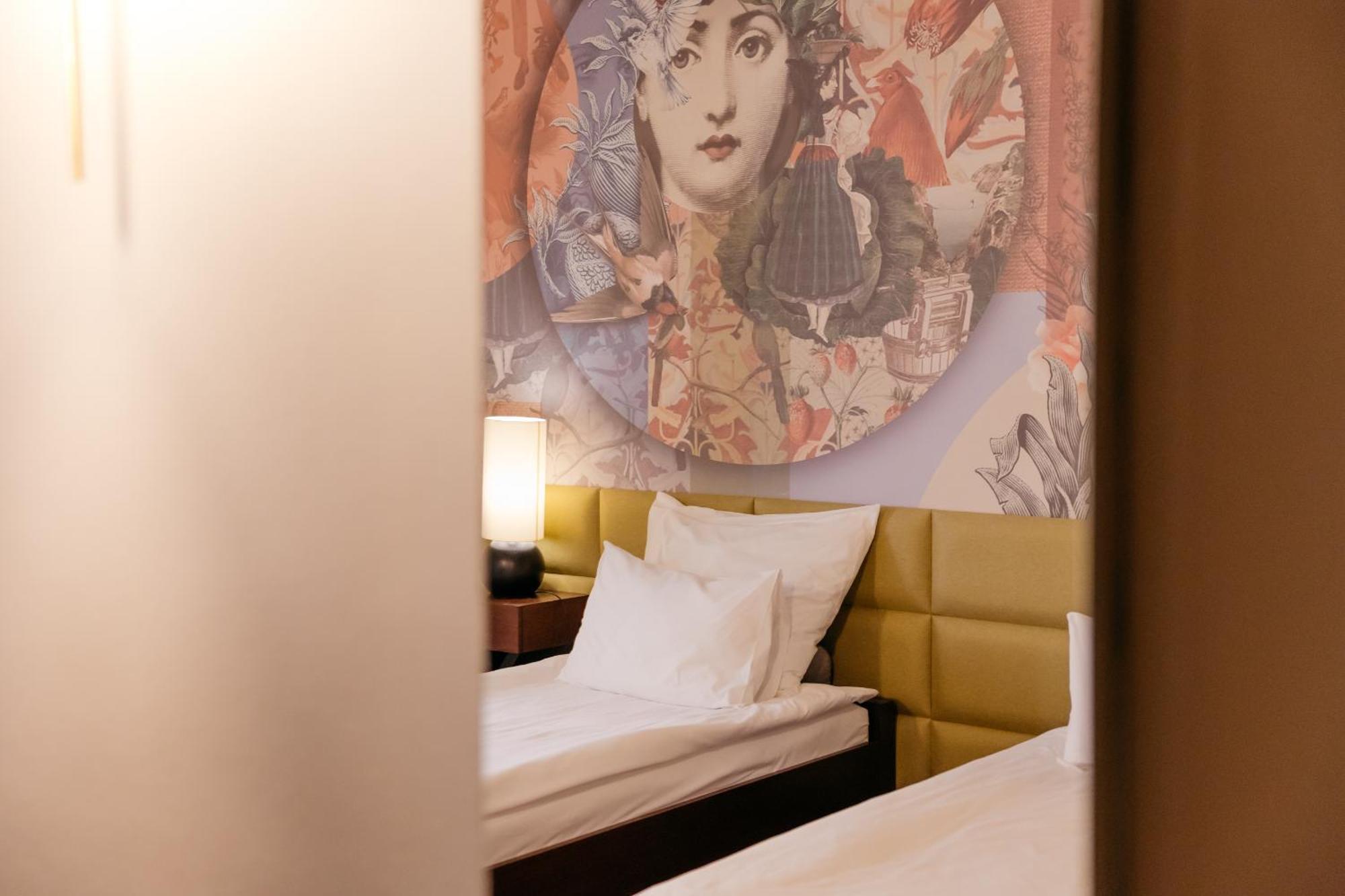Vanilla Hotel Люблин Екстериор снимка