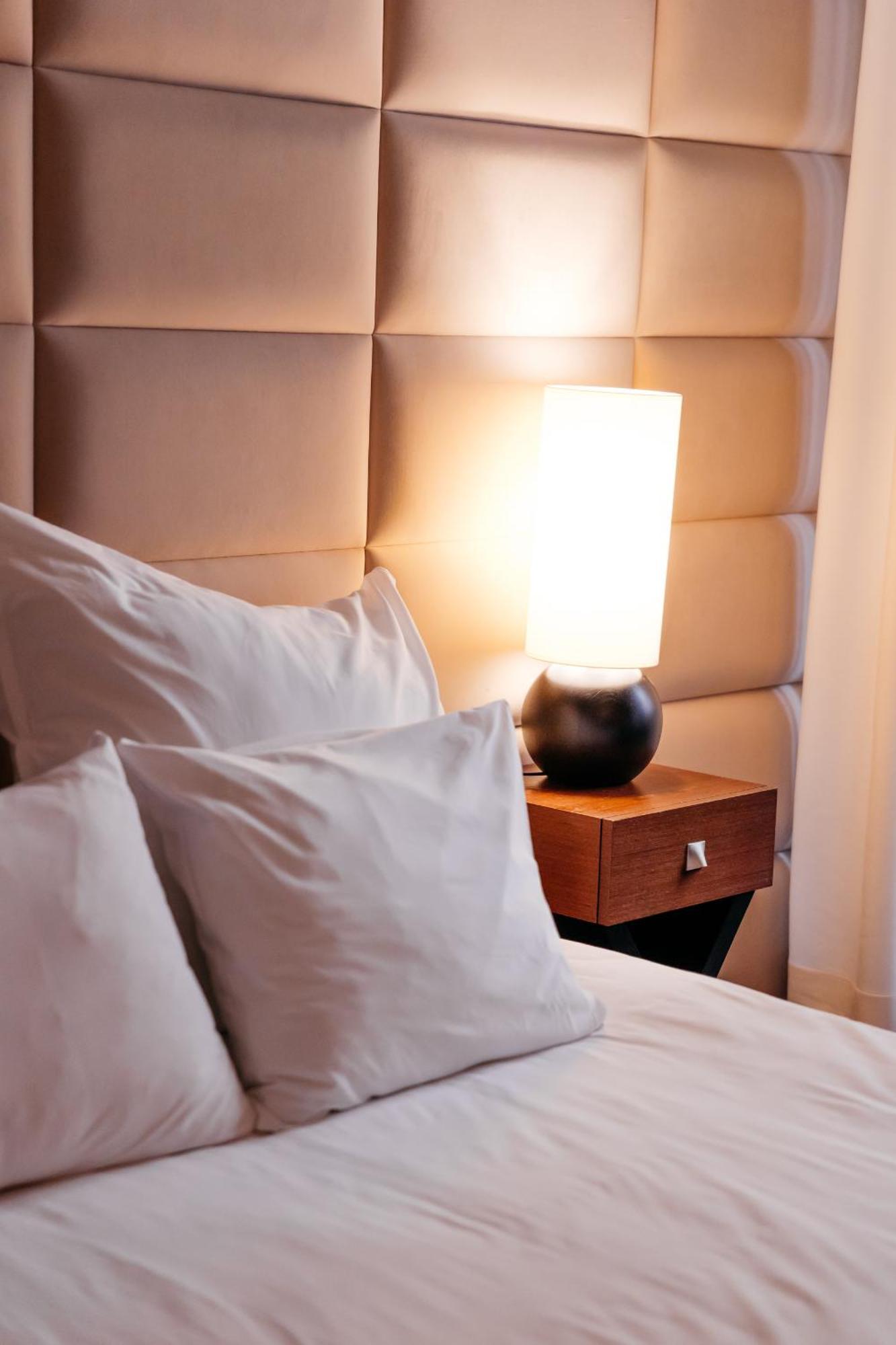 Vanilla Hotel Люблин Екстериор снимка