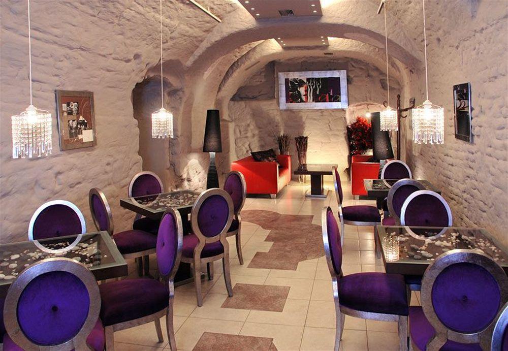 Vanilla Hotel Люблин Екстериор снимка