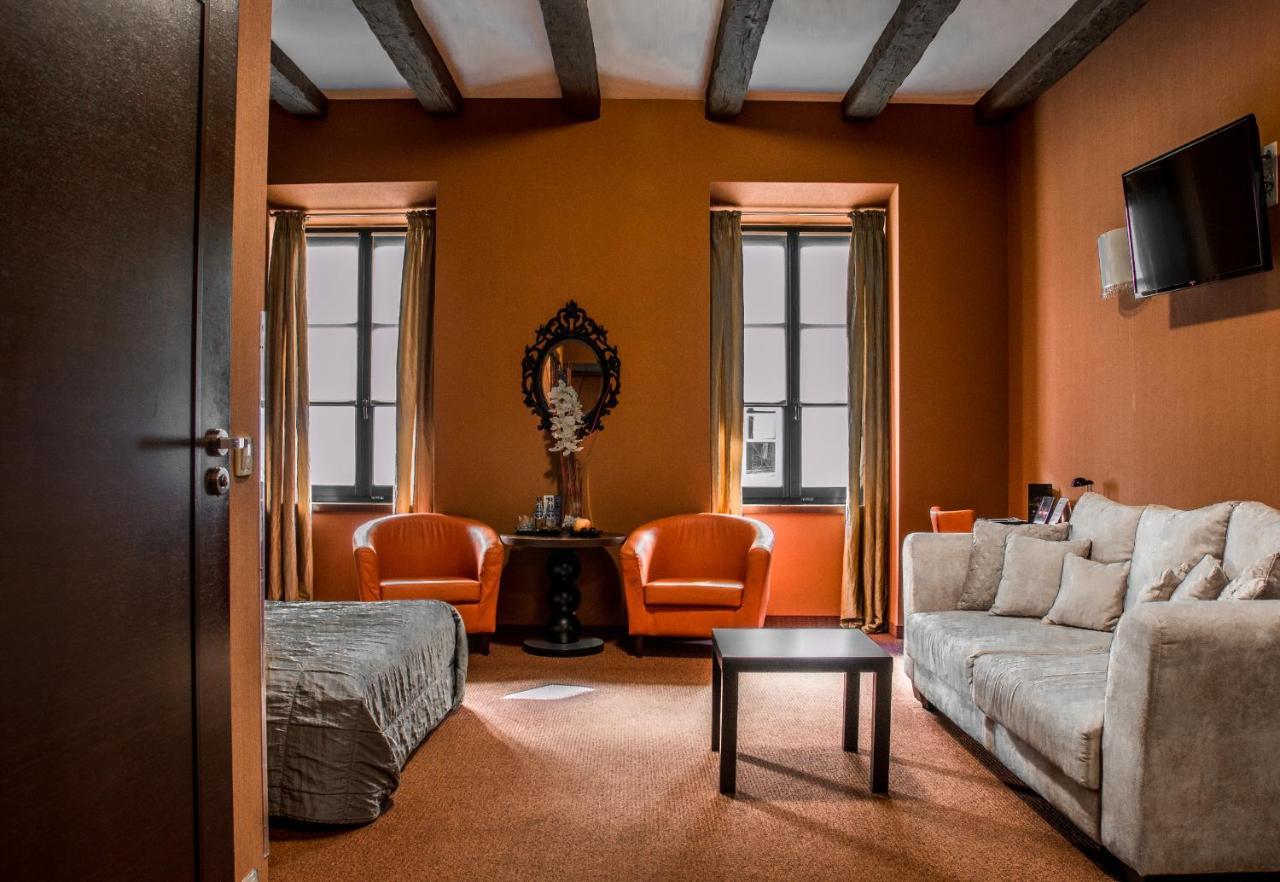 Vanilla Hotel Люблин Екстериор снимка